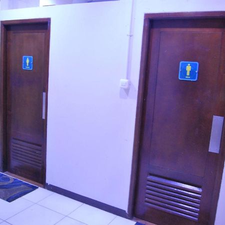 Subwow Hostel Bandung Exterior foto
